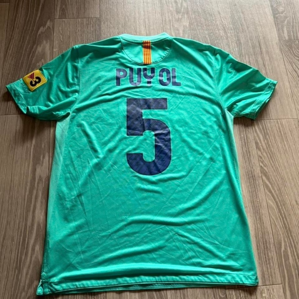 Nike FC Barcelona Mens Large Green Puyol 5 Away Jersey 2010-11 Dri-Fit Unicef